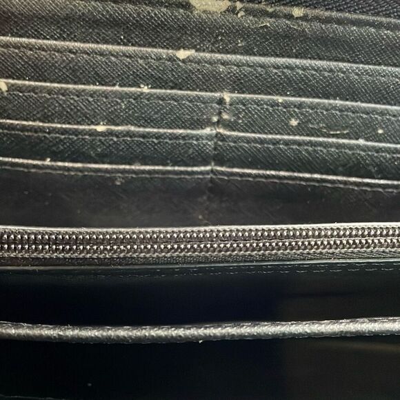 FOSSIL Black Sleek Zip Closure Wallet 8”L x 4” W - Picture 10 of 12